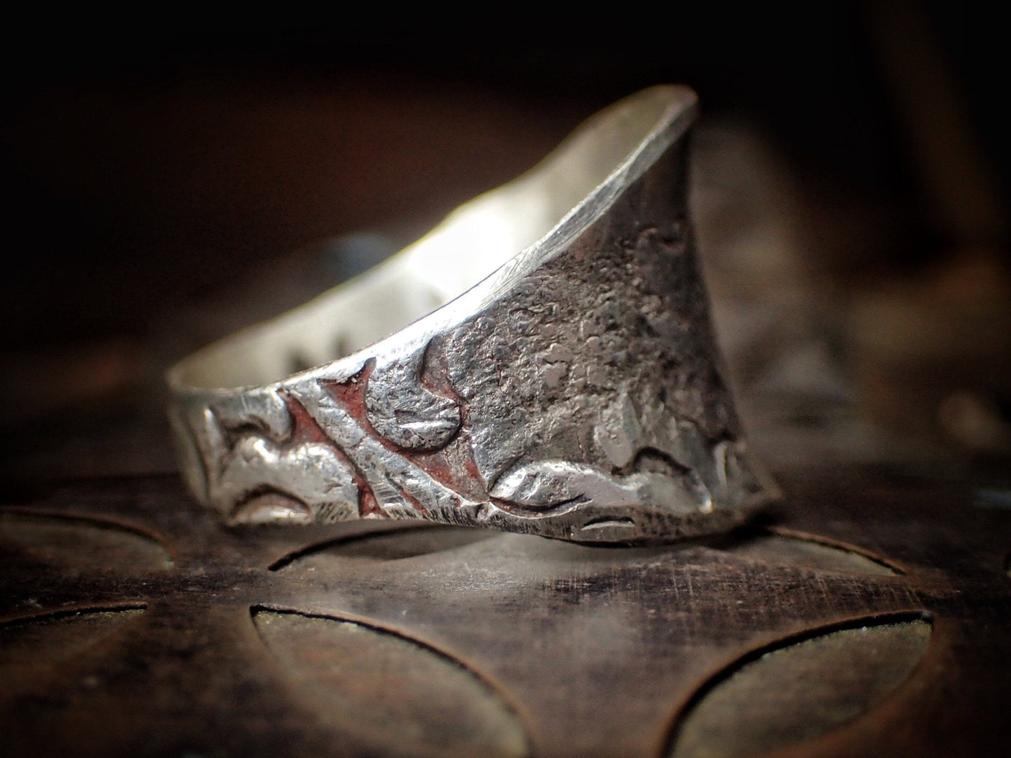 Wide and Wavy ‘Piece of 8’ ~ Stylish ring for a Pirate ~ US Size 8