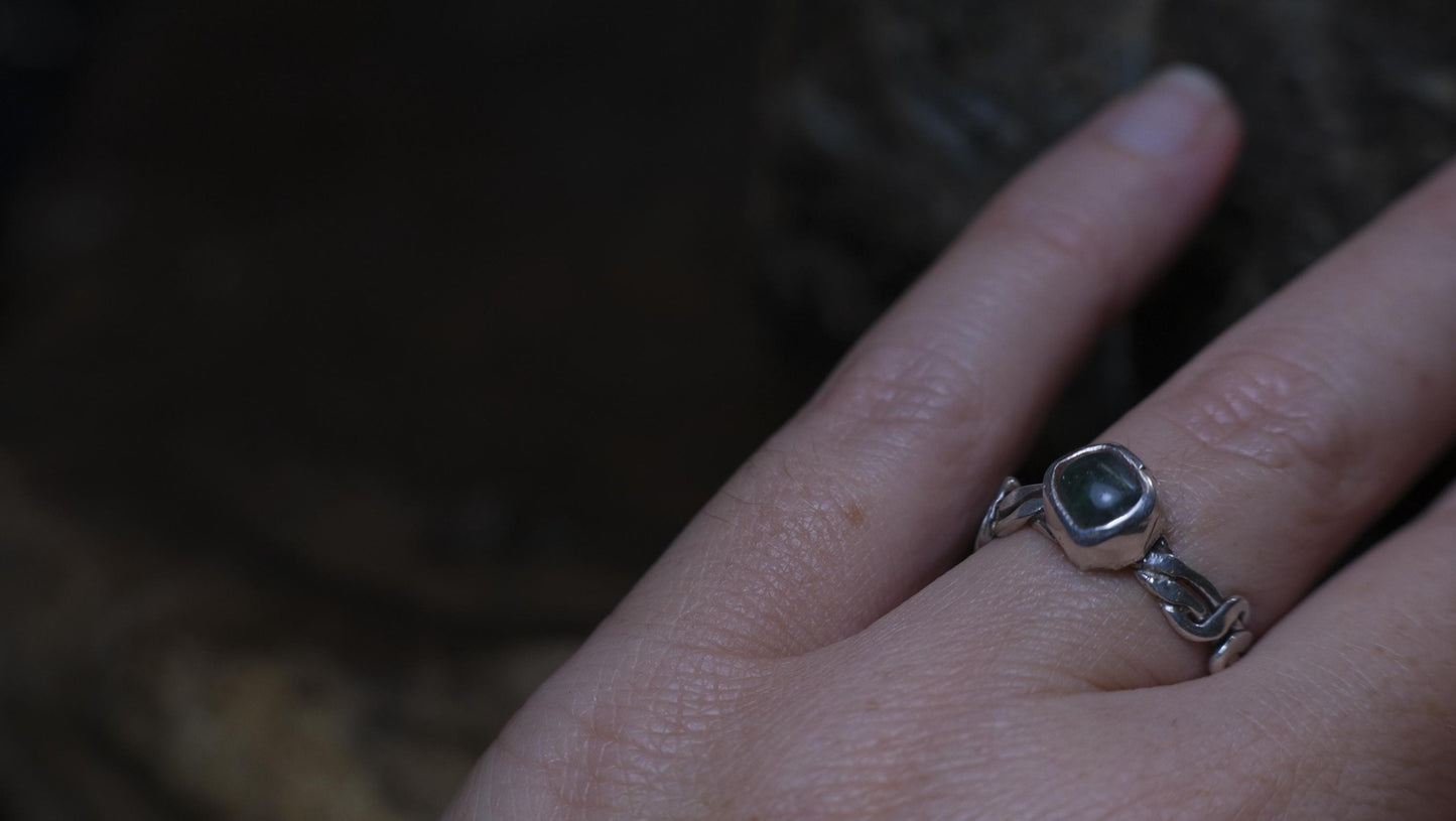 Green Tourmaline and Braided Sterling Silver Ring Size 7