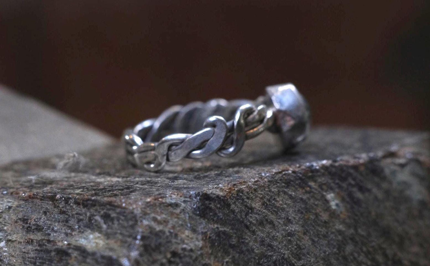 Green Tourmaline and Braided Sterling Silver Ring Size 7