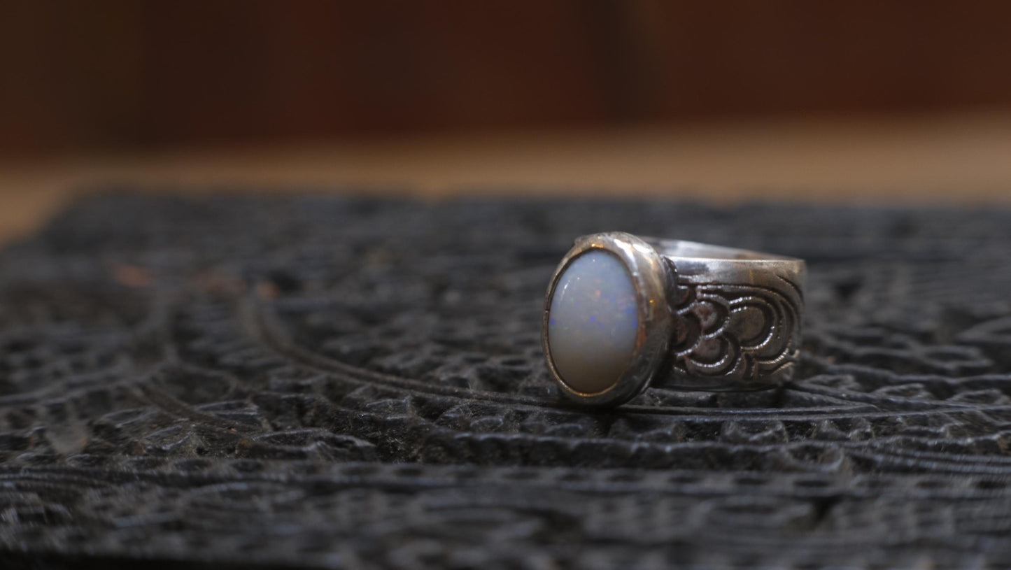Coober Pedy White Opal Wide Banded Paisley Textured Sterling Silver Ring US Size 5.5