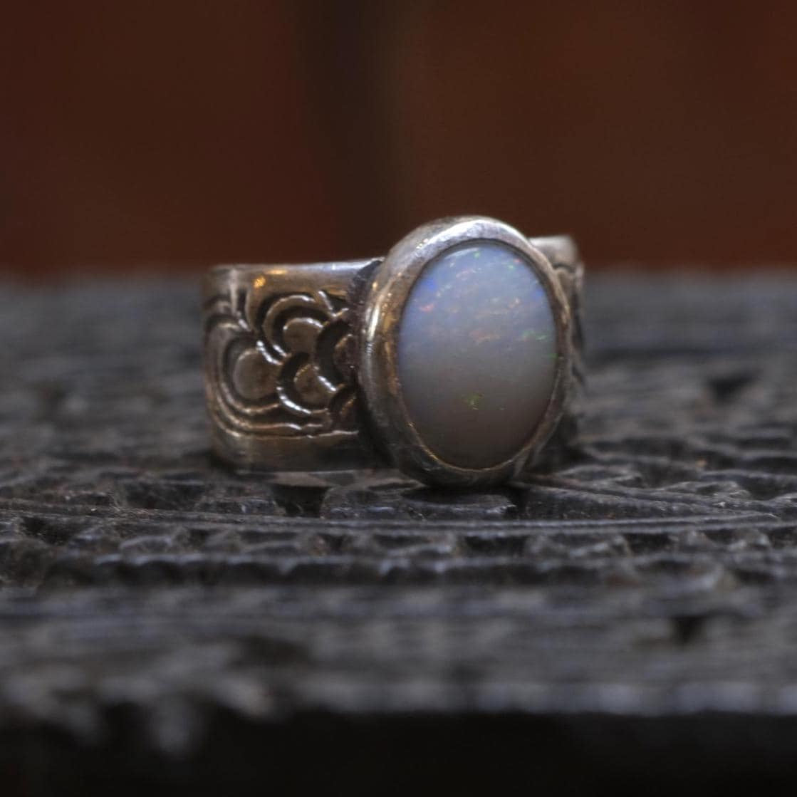 Coober Pedy White Opal Wide Banded Paisley Textured Sterling Silver Ring US Size 5.5