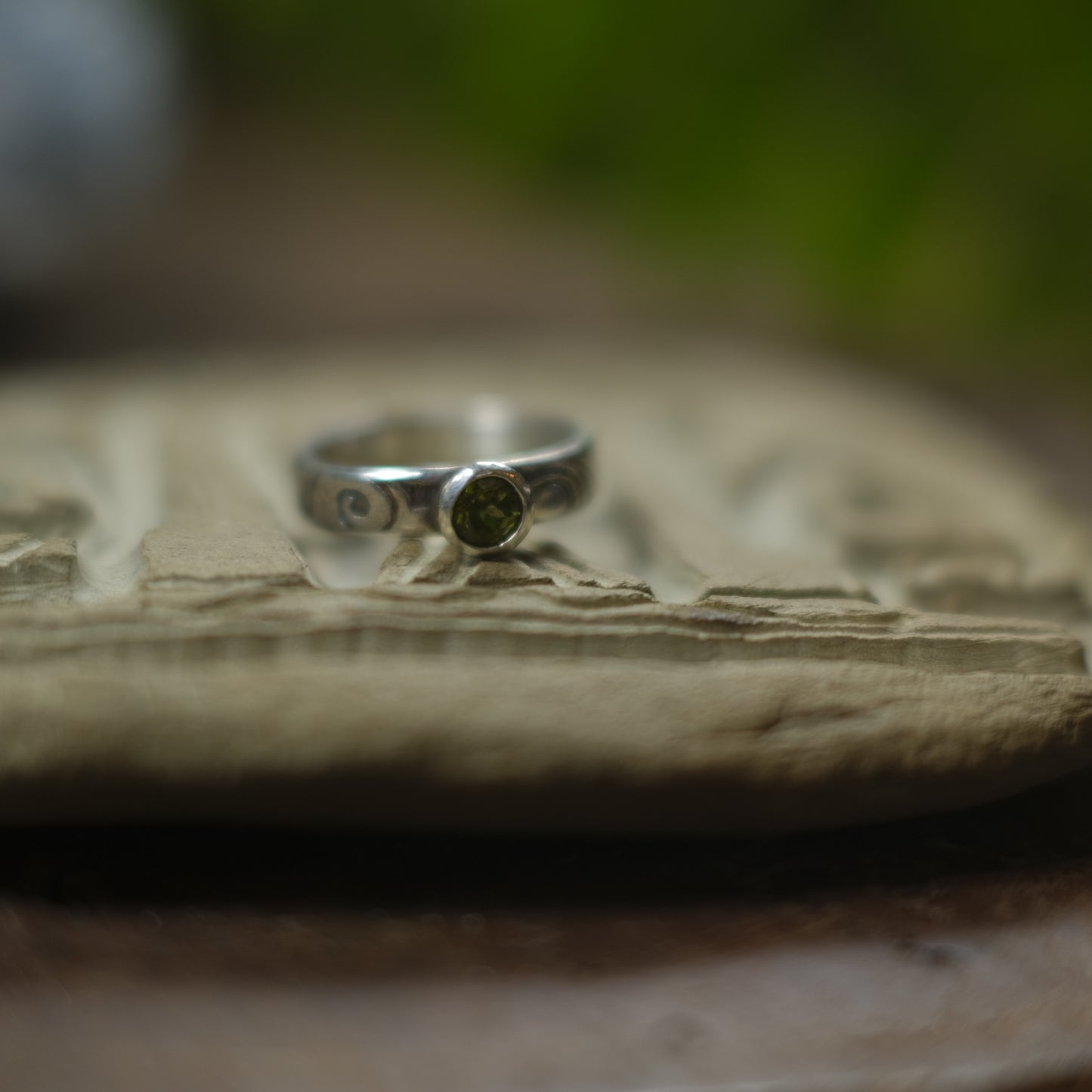 Peridot and Sterling Silver Paisley Ring US Size 7.5
