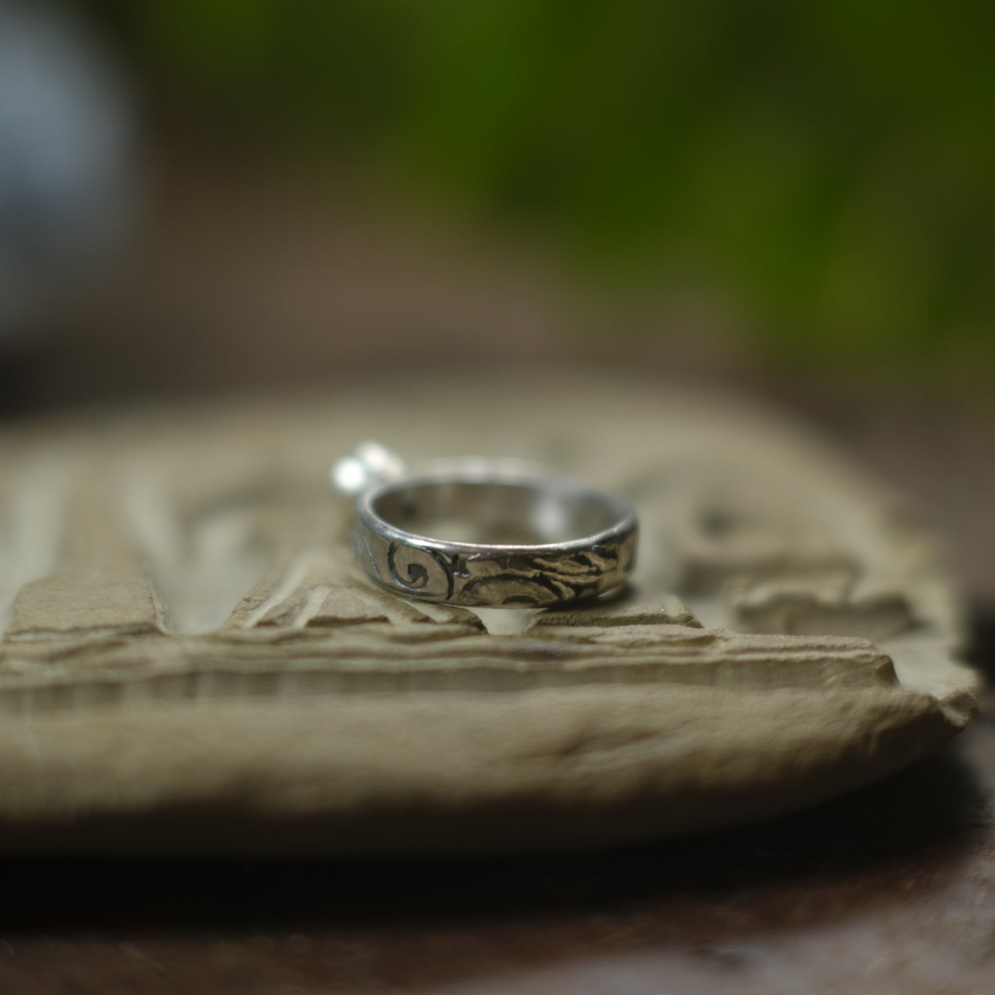 Peridot and Sterling Silver Paisley Ring US Size 7.5