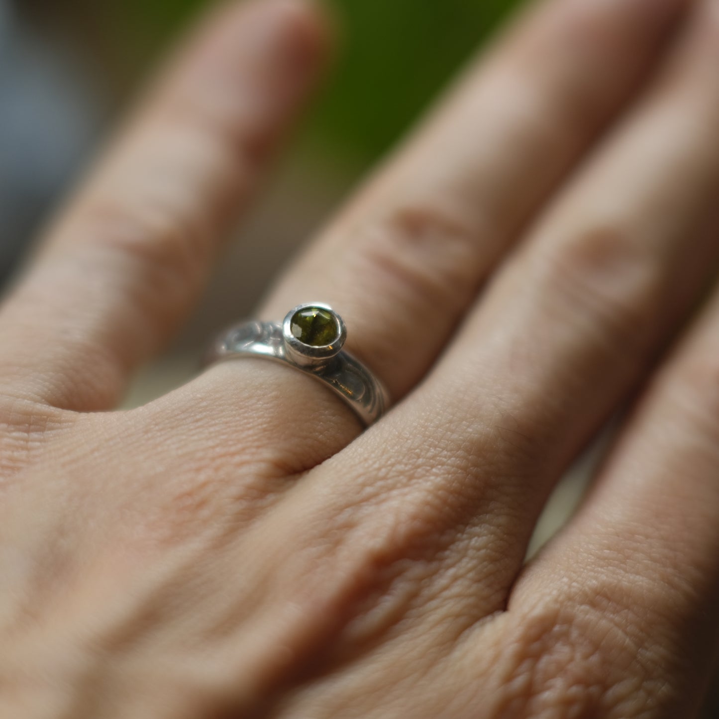 Peridot and Sterling Silver Paisley Ring US Size 7.5