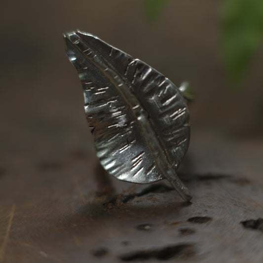 Sterling Silver Leaf Ring with Woven band US Size 7