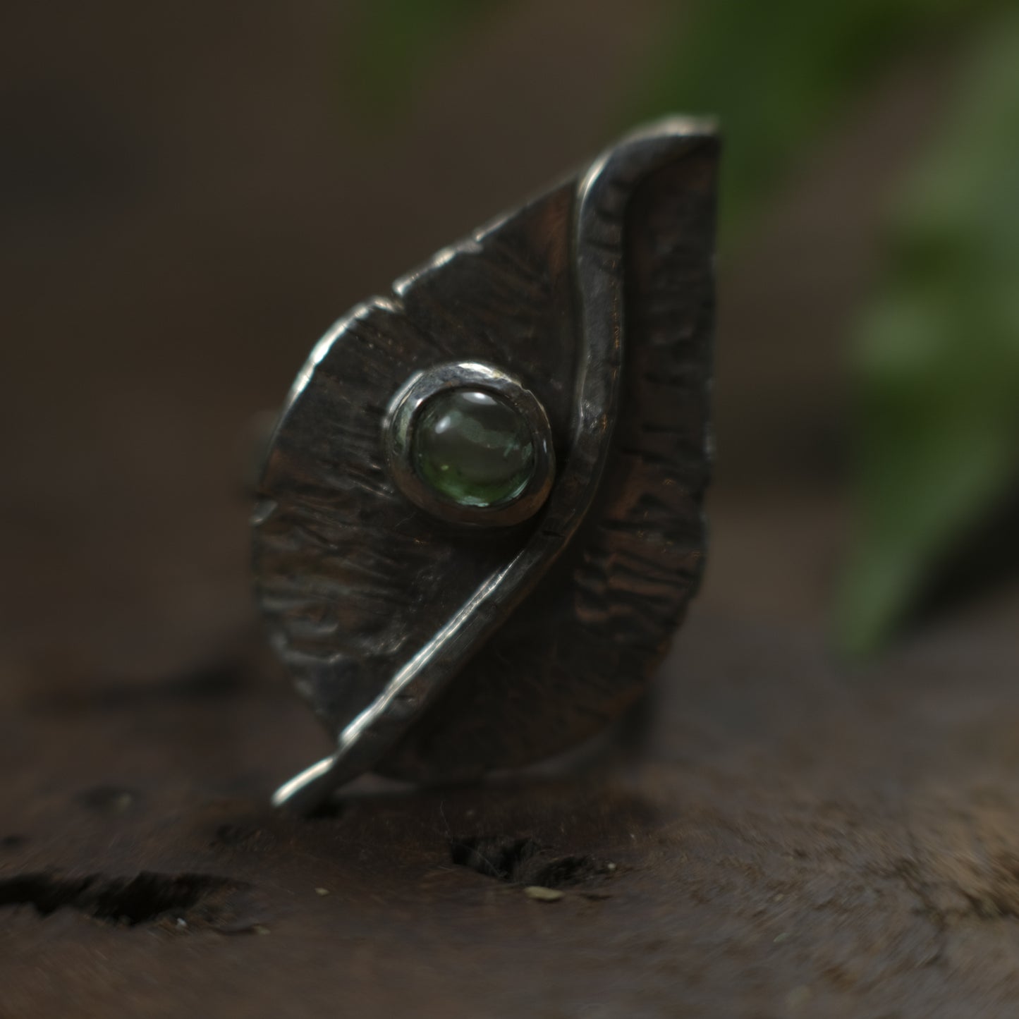Green Tourmaline and Sterling Silver Leaf Ring US Size 7