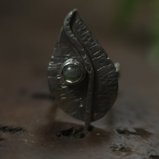 Green Tourmaline and Sterling Silver Leaf Ring US Size 7