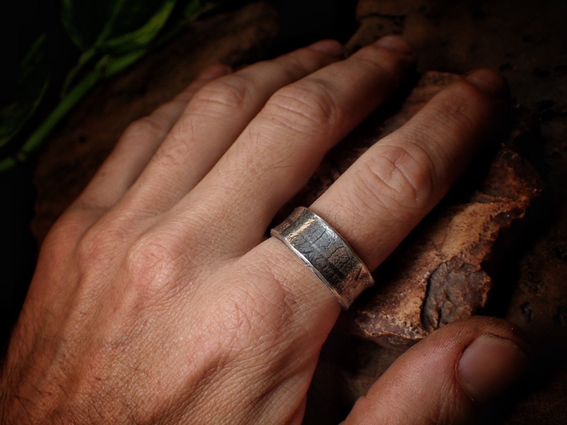 Silver Leaf Textured Ring / Band, US size 12