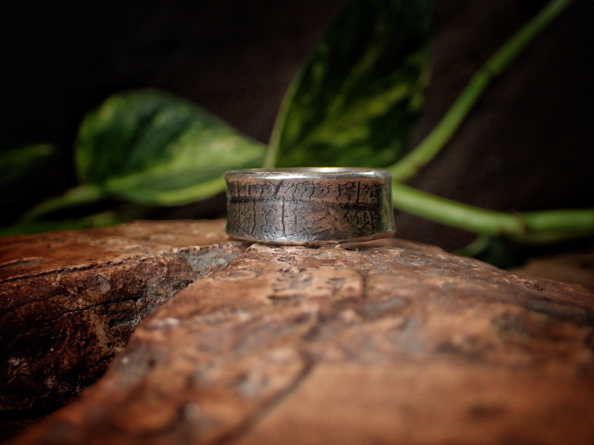 Silver Leaf Textured Ring / Band, US size 12