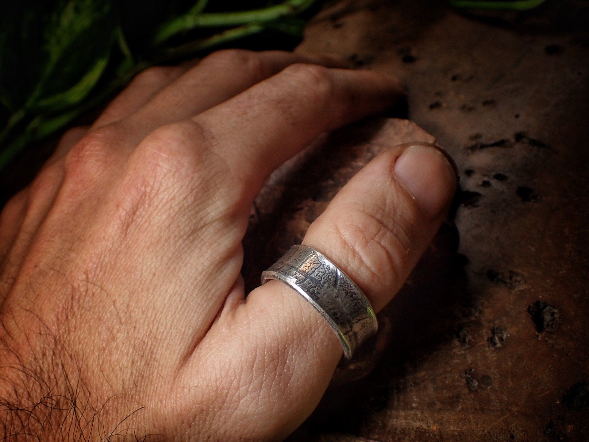 Silver Leaf Textured Ring / Band, US size 12