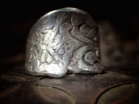 Wide and Wavy ‘Piece of 8’ ~ Stylish ring for a Pirate ~ US Size 8