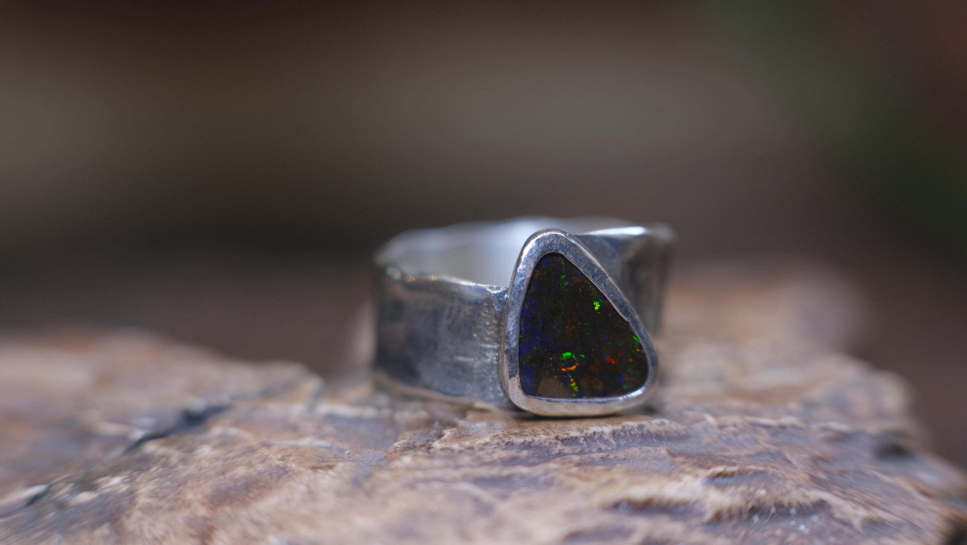 Dazzling Australian Boulder Opal on Asymetrical Sterling Silver RIng Size 10