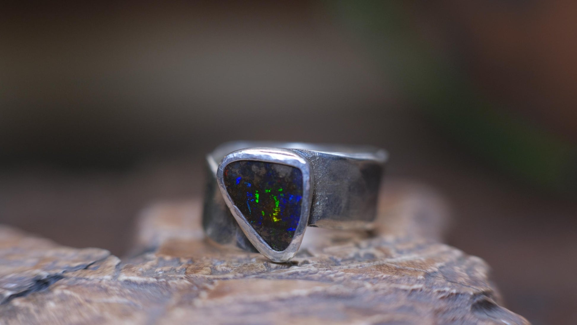 Dazzling Australian Boulder Opal on Asymetrical Sterling Silver RIng Size 10