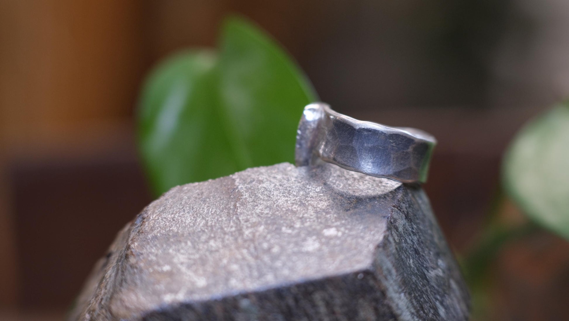 Dazzling Australian Boulder Opal on Asymetrical Sterling Silver RIng Size 10