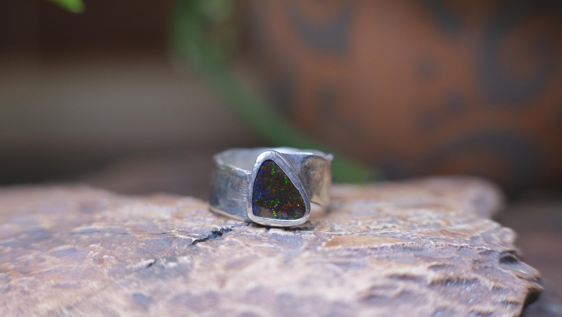 Dazzling Australian Boulder Opal on Asymetrical Sterling Silver RIng Size 10