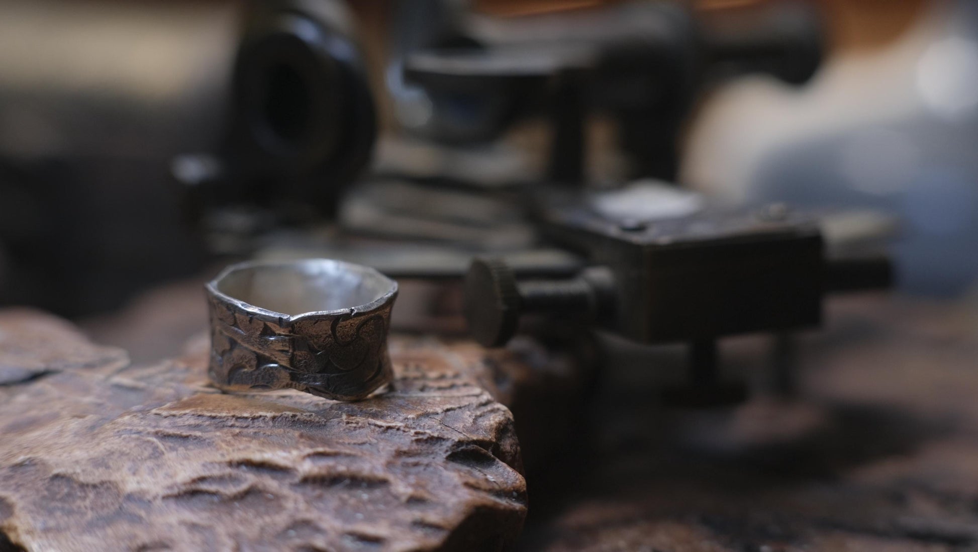 Rugged Treasures Pirate Inspired Sterling Silver Wide Banded Ring Size 7