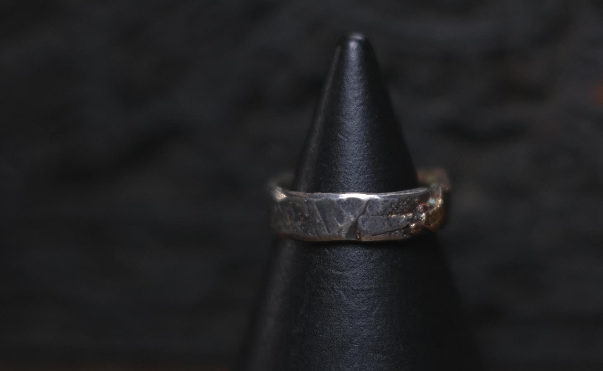 Unique Molten Textured 9ct Gold and Sterling SIlver Ring US Size 8.25