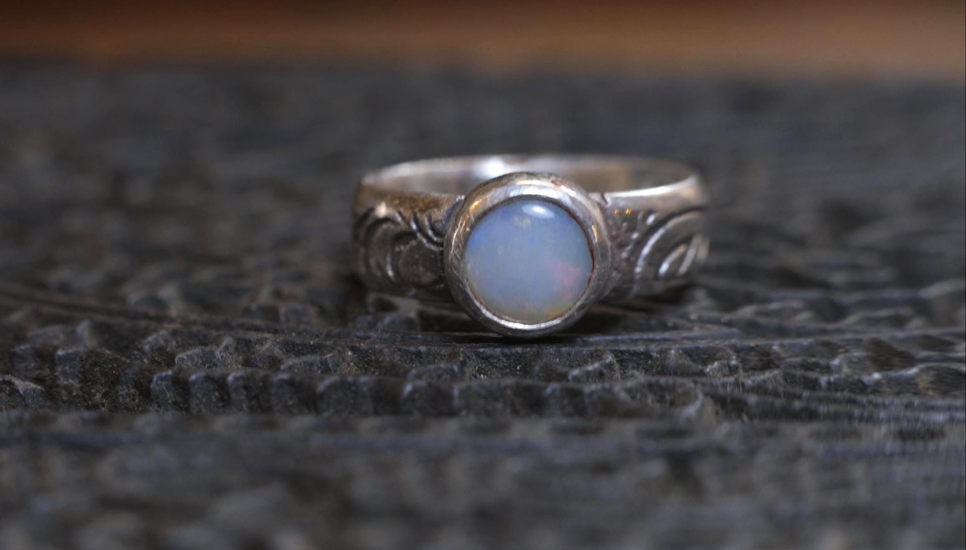 Lightning Ridge Solid Opal and Paisley Textured Sterling Silver Ring US Size 7