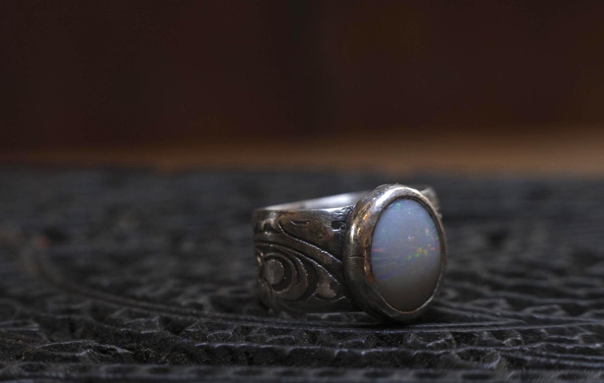 Coober Pedy White Opal Wide Banded Paisley Textured Sterling Silver Ring US Size 5.5