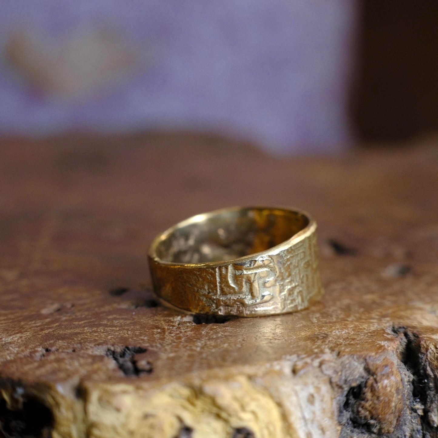 Geometric Design 9ct Yellow Gold Ring US Size 10.5