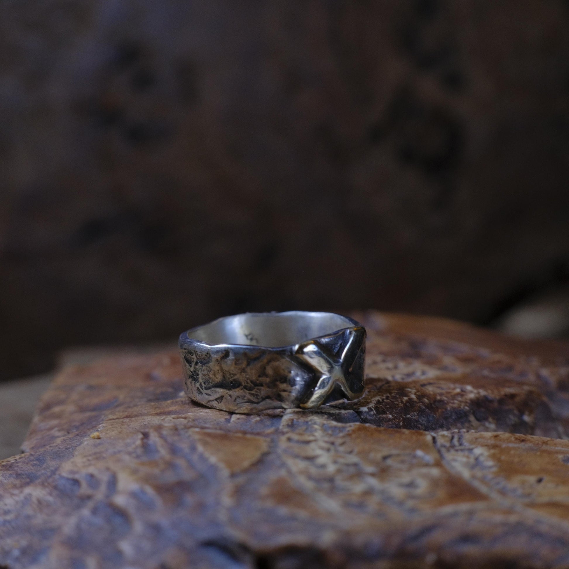 OOAK 9ct Gold and Sterling Silver Handcrafted Ring in US Size 10.75