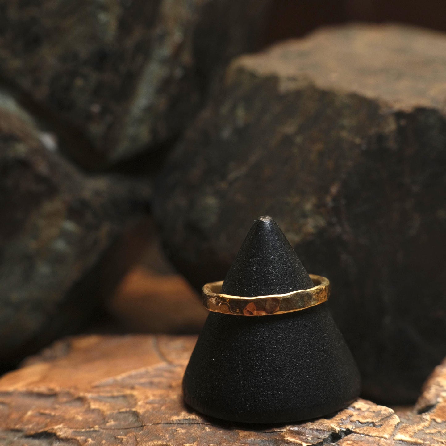 Gold Wedding Band Set 9ct Hammered Gold Ring / Custom made to size