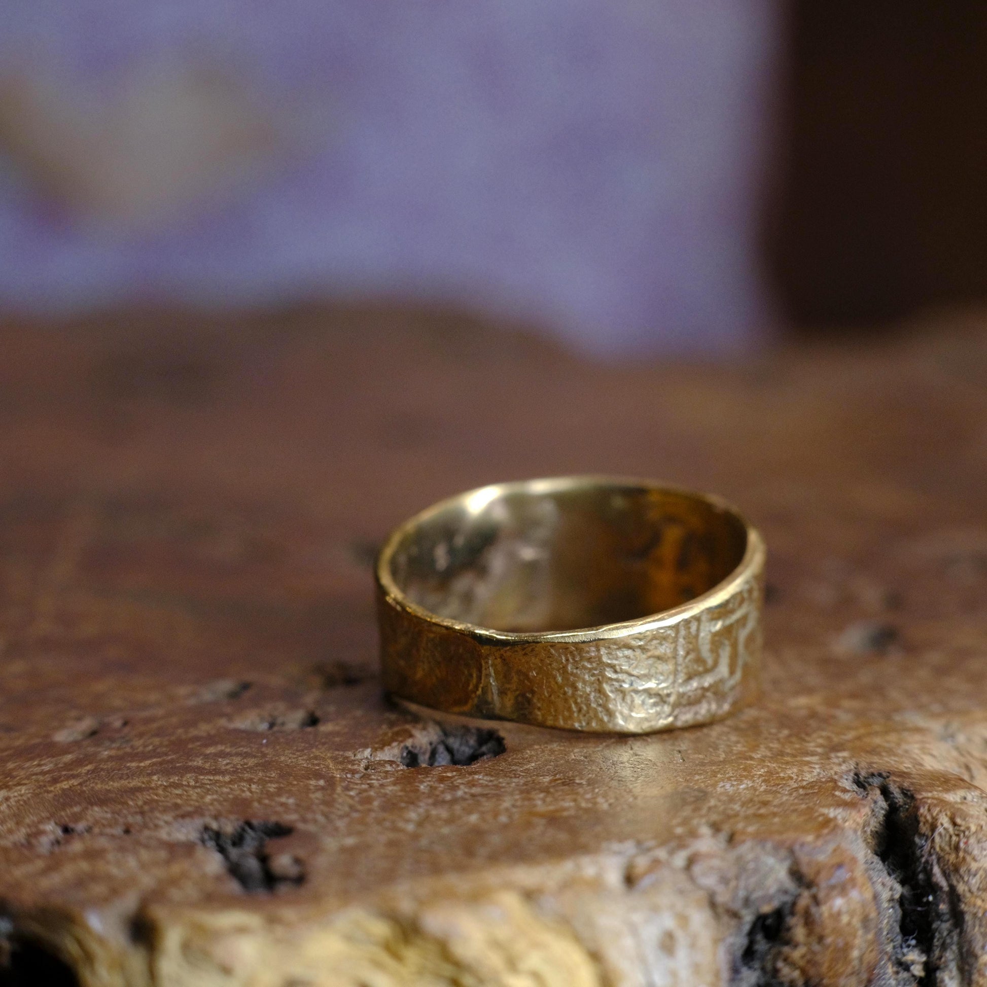 Geometric Design 9ct Yellow Gold Ring US Size 10.5