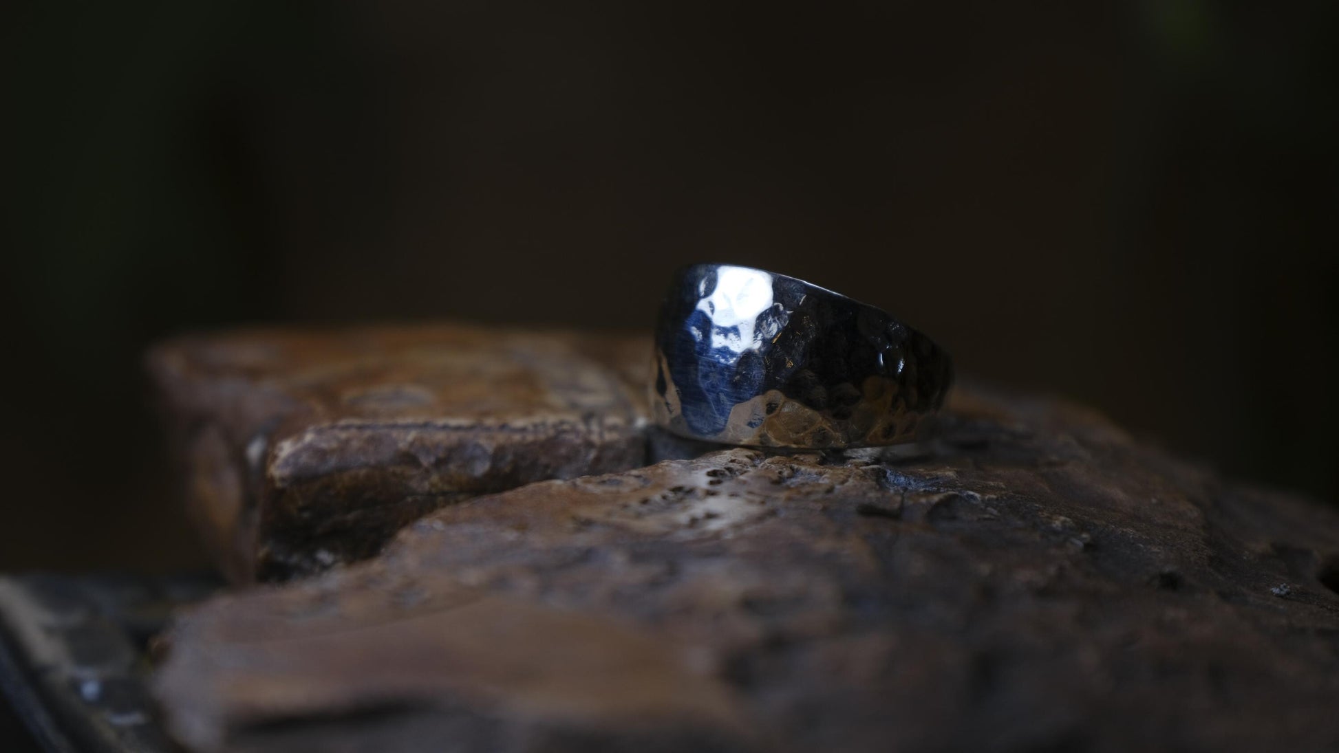 Shiny Hammered Sterling Silver Ring US Size 9