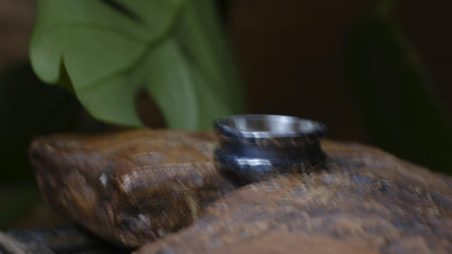 The Valley wide sterling silver ring with hammered edges and dark oxidised centre