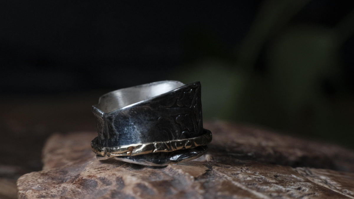 Pirate Style Silver and 9ct Yellow Gold Spinner Ring Band US Size 9.5
