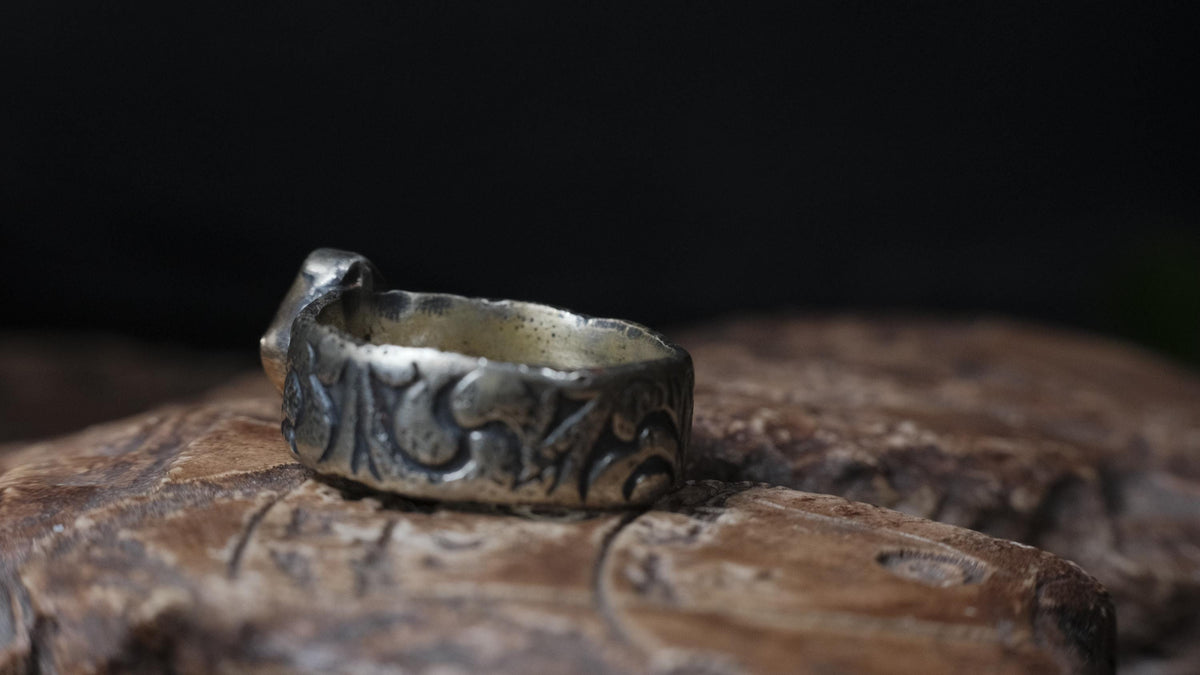 Electric blue and green Yowah boulder opal ring in 9ct gold and textured sterling silver, size 9