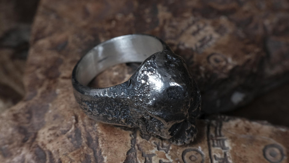 Chunky Sterling Silver Skull Ring – alternate view 9