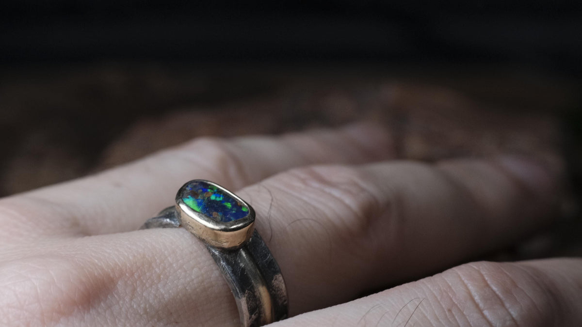 Handmade gold and silver Australian opal ring – US size 8