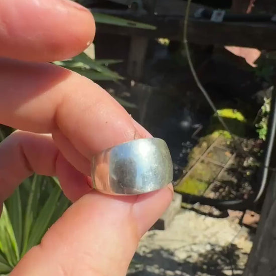 Shiny Sterling Silver Ring US Size 7